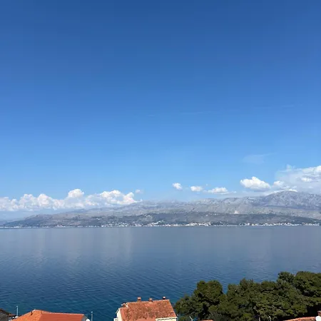Appartement Bugenvila Brac